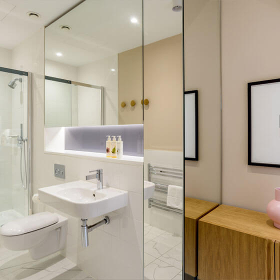 Bank - Premium One Bed