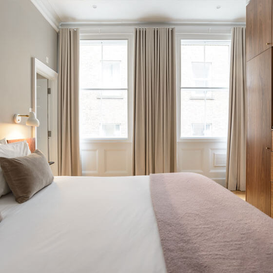 Bank - Premium One Bed