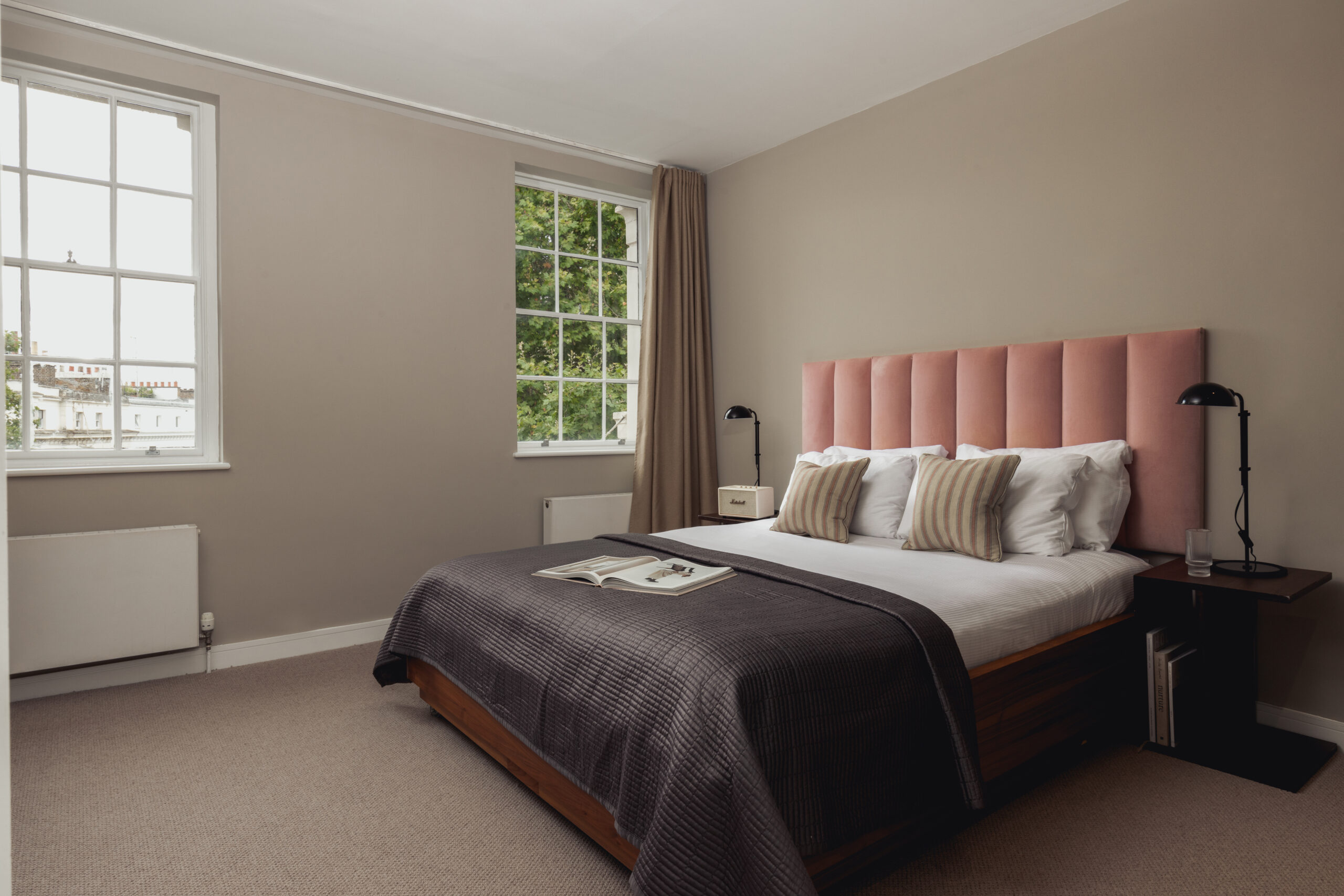 Hyde Park - Premium One Bedroom
