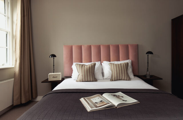 Hyde Park - Premium One Bedroom