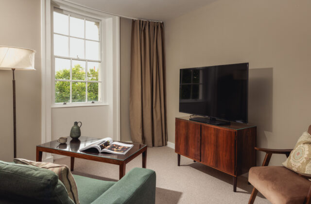 Hyde Park - Premium One Bedroom