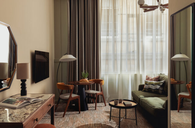 Glasgow - Premium Studio