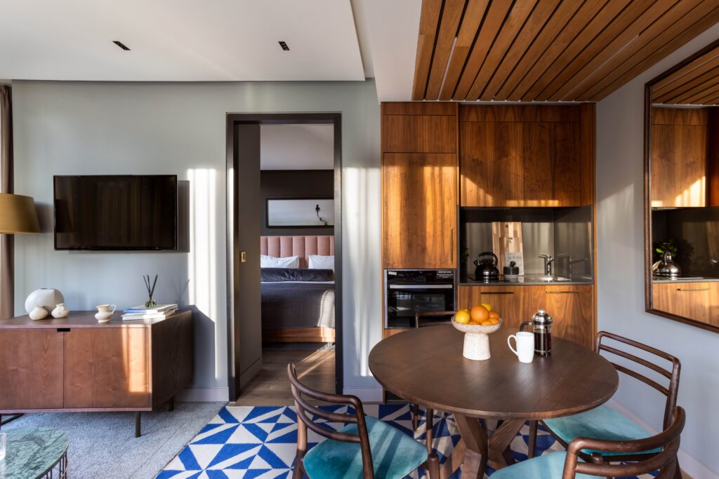 Native ApartHotel spaces