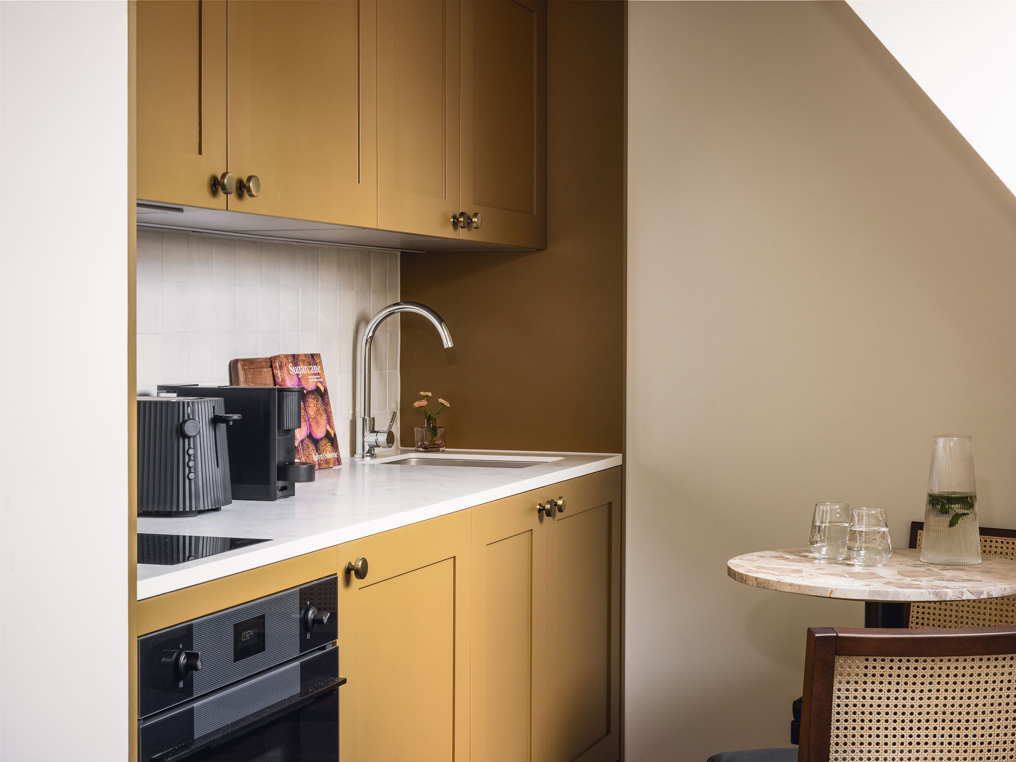 Medium Studio With Kitchen